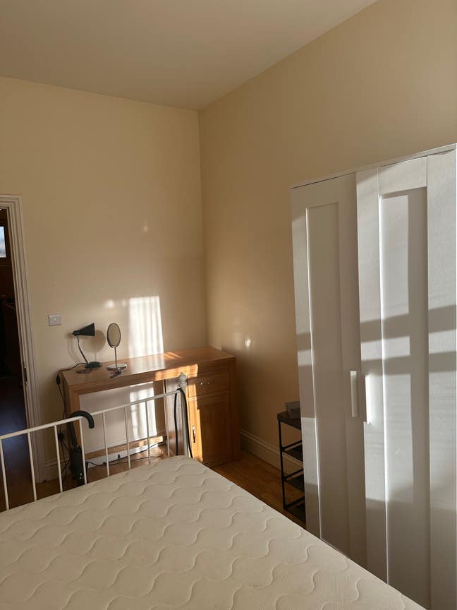 Bright & Cozy 1- bedroom in a calm, clean Home Main Photo