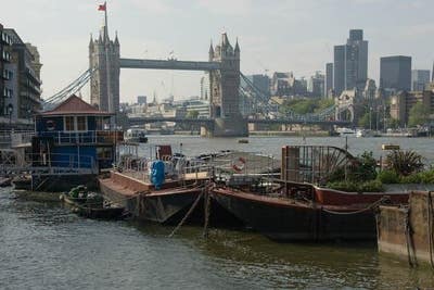 Large Dbl Room, Tower Bridge Main Photo