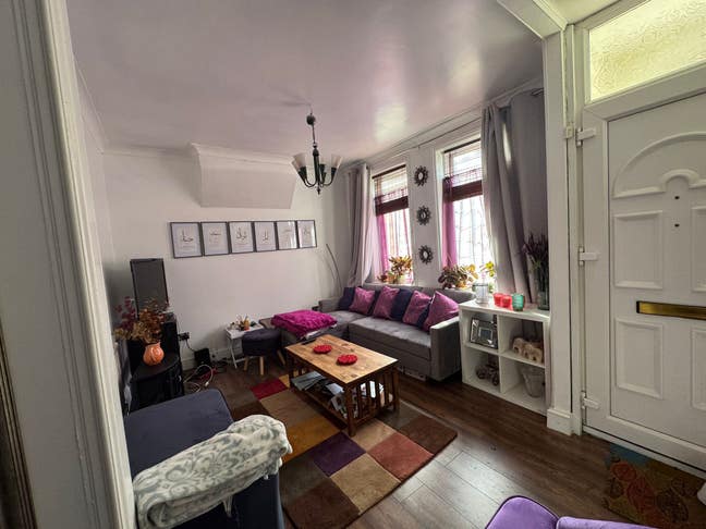 Modern and cosy flat in  Lea Bridge available  Main Photo