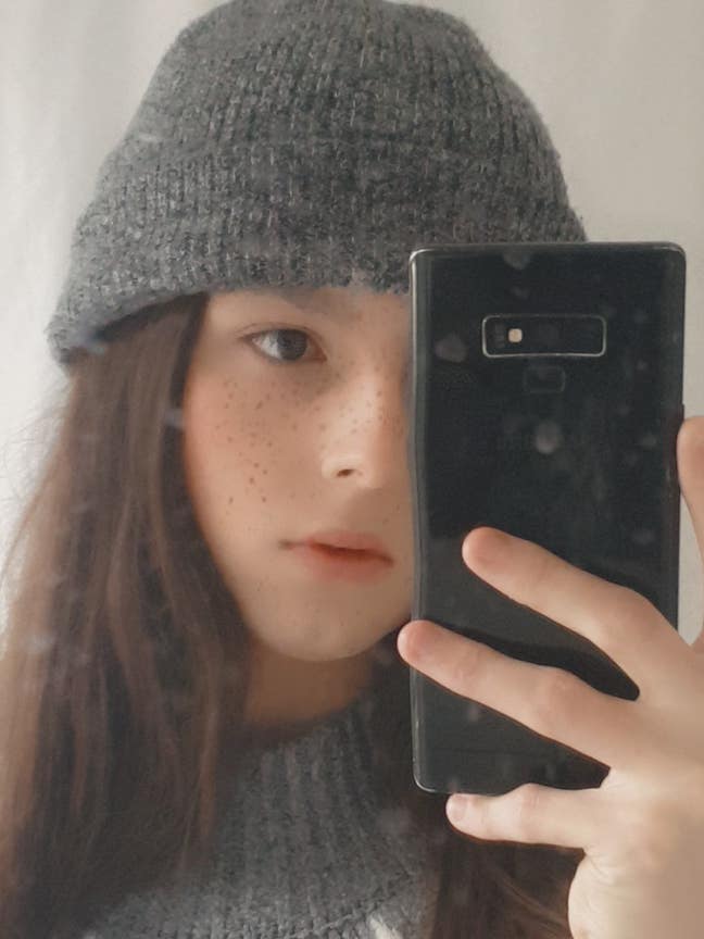 looking for place Main Photo