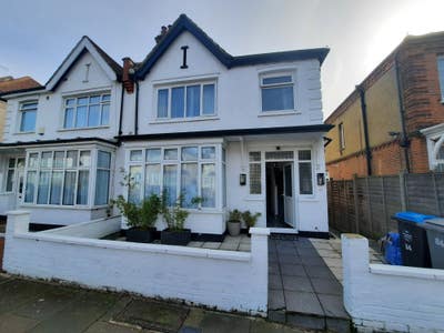 Clean, Tranquill House, Good Vibes, 3 Sharers Main Photo