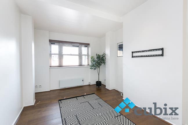 One-bedroom flat located in Elephant and Castle Main Photo