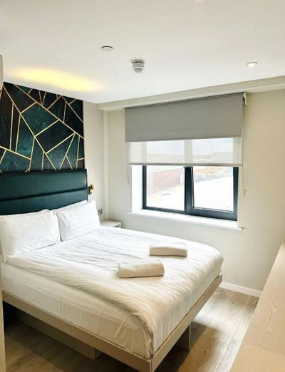 Brand new, luxury Studio apartments with a/c Main Photo