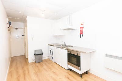 Studio in Kember Street, Islington, London, N1 Main Photo
