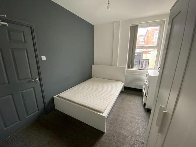 5 Bed Terraced House, Duchy Street, M6 Main Photo