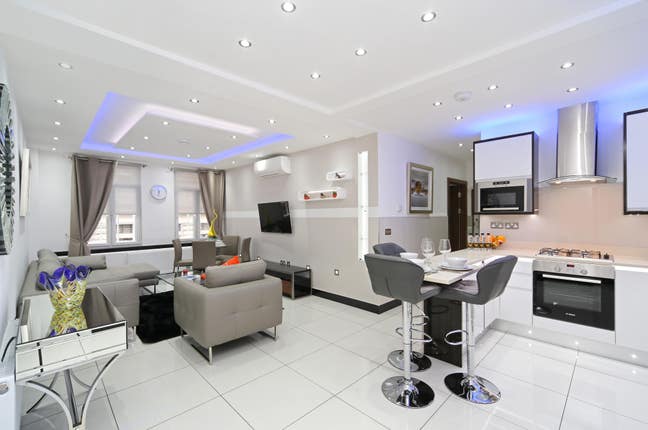 🔥Modern 3 Bedrooms Great Cumberland Place 🔥 Main Photo