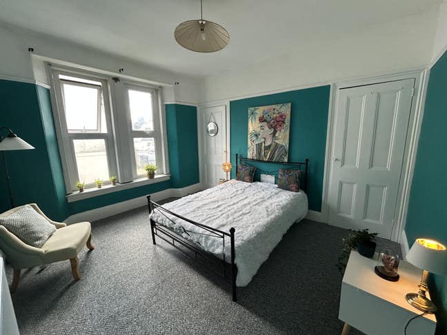  Mutley stunning  large double room in  4 bed Main Photo