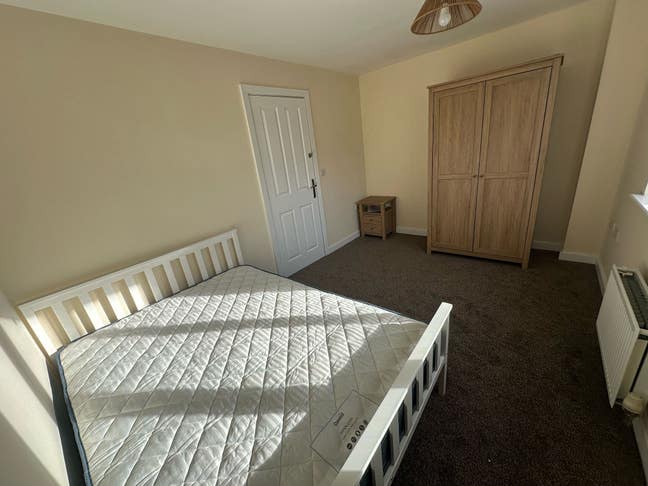 1 First Floor Double Bedroom  Main Photo