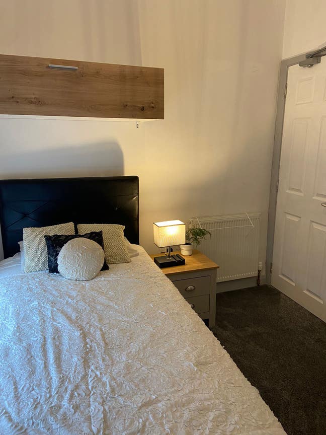 Well Presented Single Room in great location. Main Photo