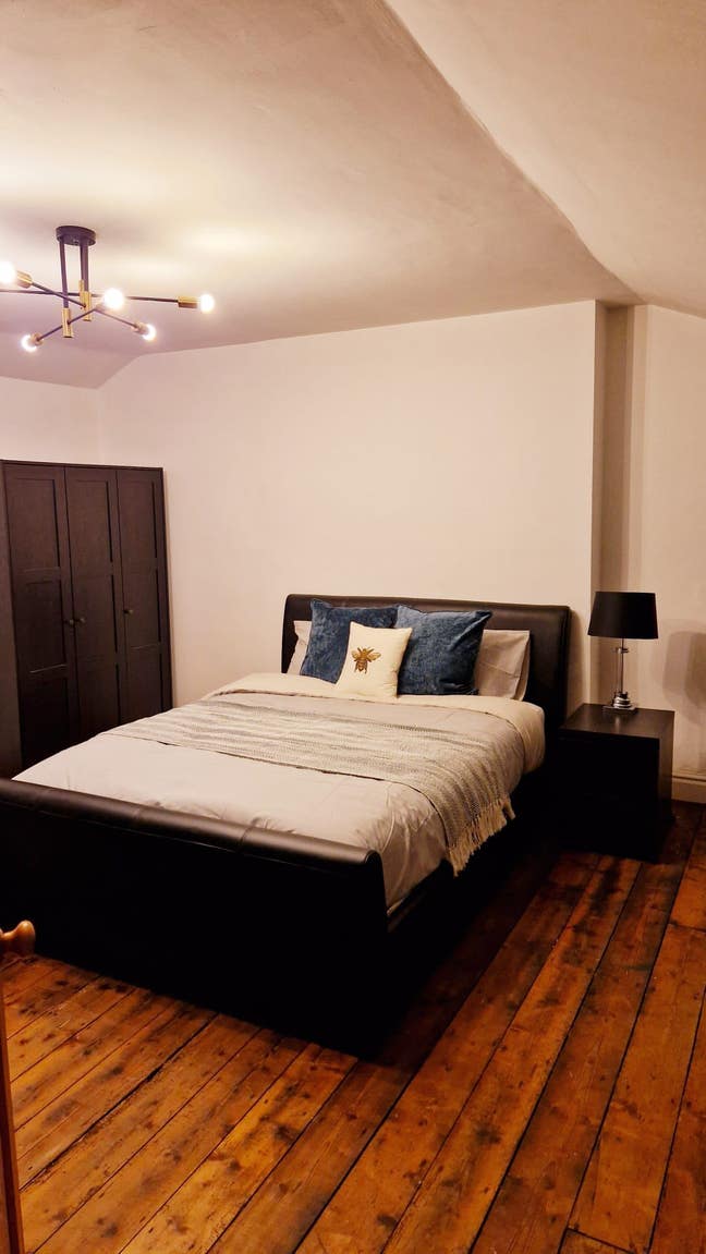 Room for rent Crumpsall M8 Main Photo