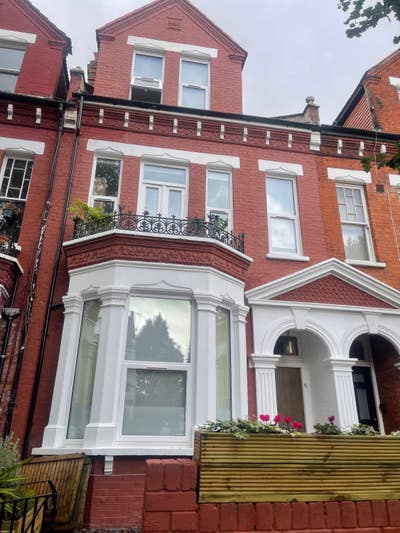 Fantastic Ensuit  Main Photo