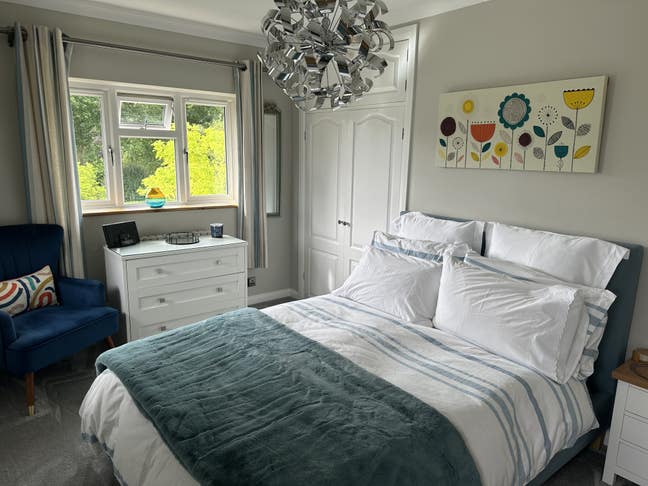 Room available for 3 months Main Photo