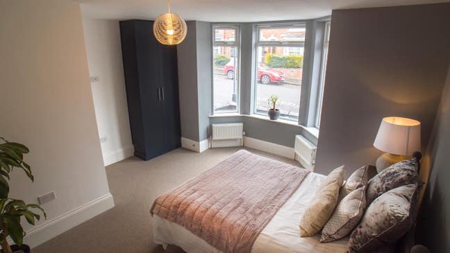 Double Room **First Week off Rent** Main Photo