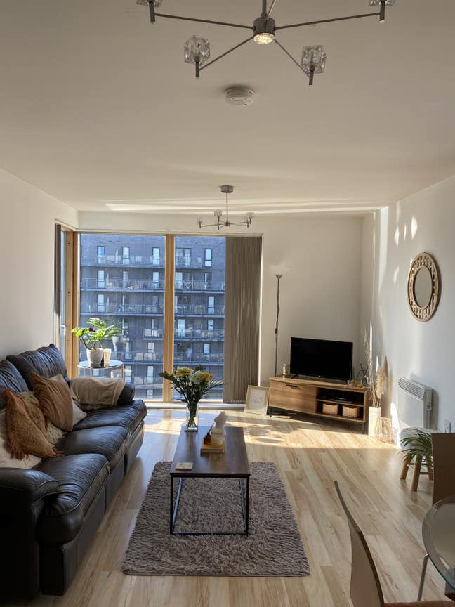 Double room in Castlefield available end of March Main Photo