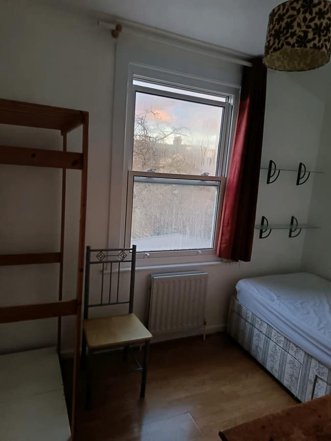 Single Room Non Overcrowded Bills Inclusive Main Photo