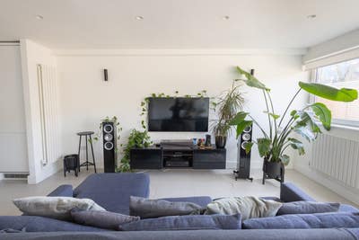 Double Room in Modern Maisonette with a Garden Main Photo