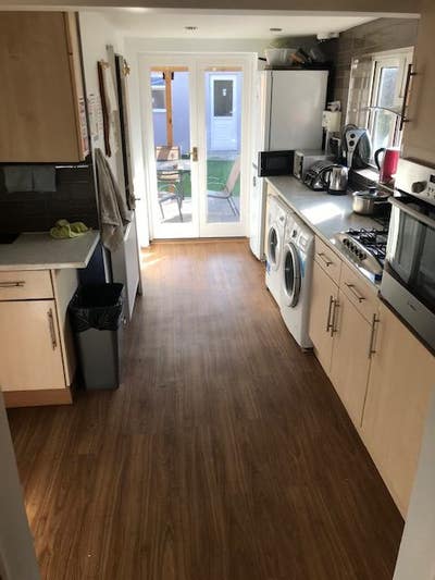 Double Room Shared House nr Slough High Street(R2) Main Photo