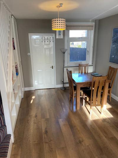 Spare double room in a cozy furnished house  Main Photo