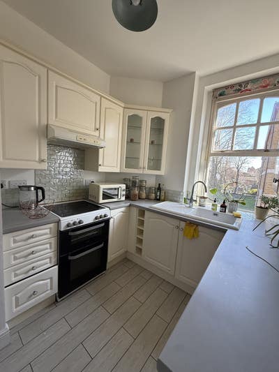 Studio flat for rent  Main Photo