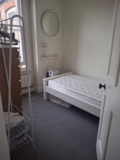 A lovely single room available in North Finchley  Main Photo