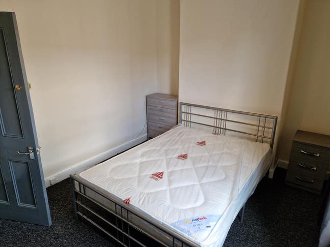 3 bedroom student house, central York Main Photo