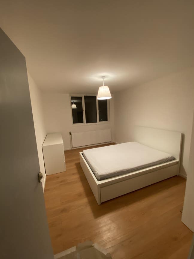 A Doubleded room near Kingston Hospital  Main Photo