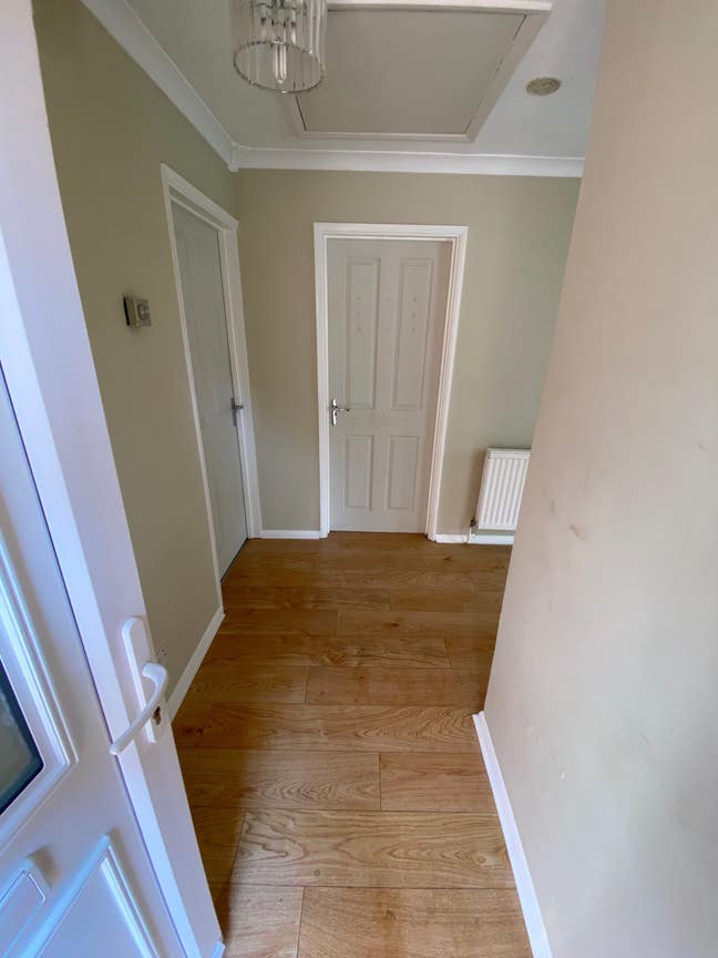 2 bedrooms in a 3 bed bungalow  Main Photo