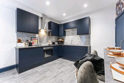 Ensuite Rooms In Rugby Near Train station  Main Photo