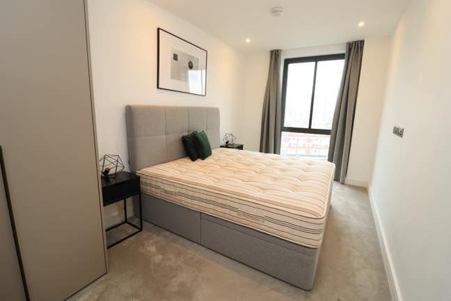 Very modern rooms in Zone 1 - Shoreditch E2 - GYM Main Photo