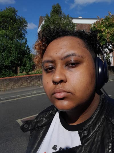 Queer with Cat Looking for Studio or Shared Flat Main Photo