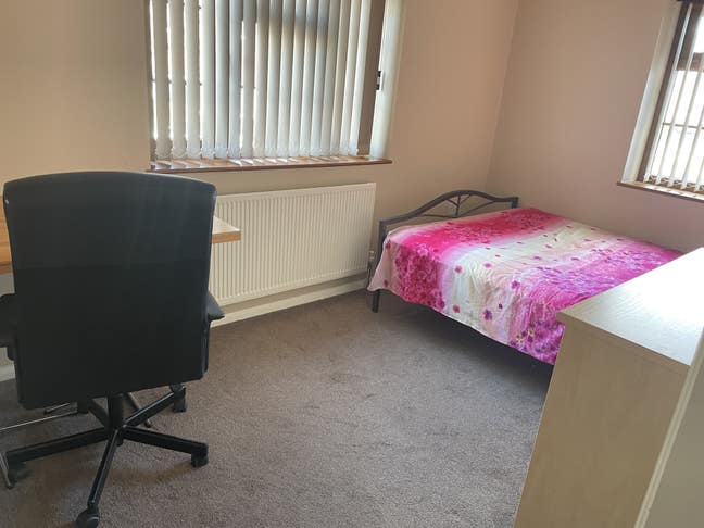 Double En-Suite Room, Bills & Broadband included Main Photo