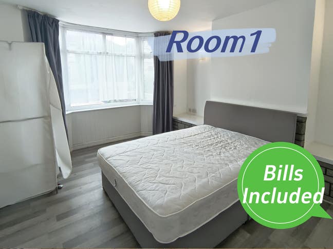 4-Bedroom House Share - Wades Road (Bills Inc.) Main Photo