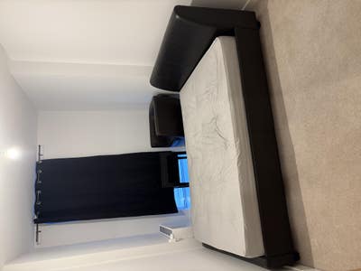 1 Double Bedroom available in a quite House Main Photo