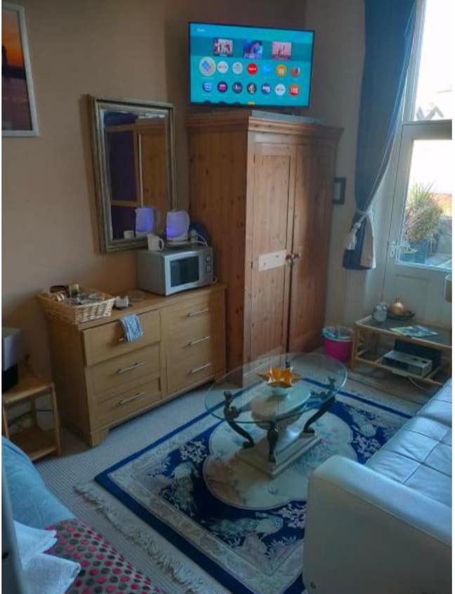 Lovely Room Balcolny  Period property First Floor  Main Photo
