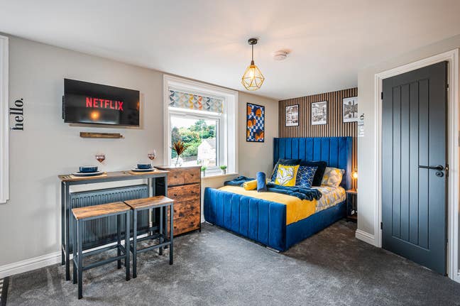 Huge 🙏Fully Furnished Studio 🤩Self Contained 👌SN1 Main Photo