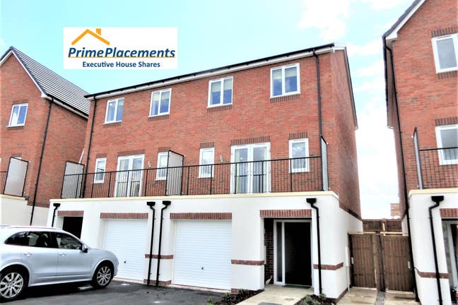🏡 Double Room Executive House Technology Drive* Main Photo