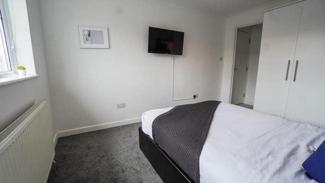 🏠Brand New High Spec Ensuite! Main Photo