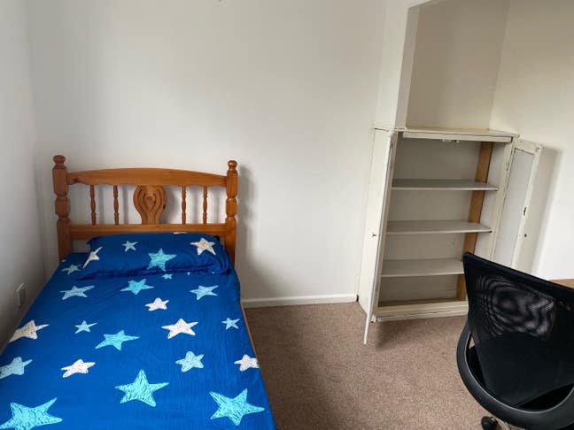 Single room Main Photo