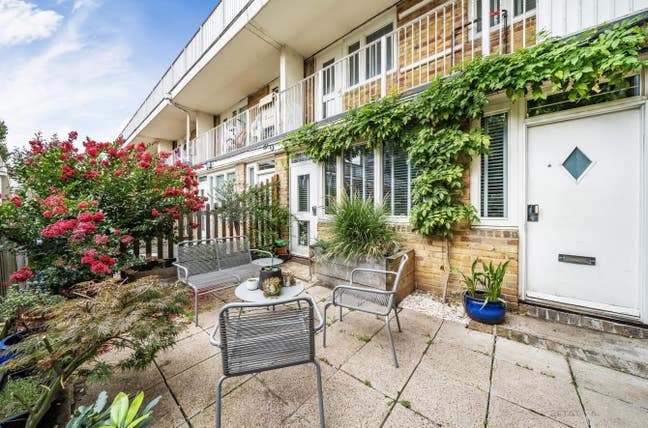 Double room in Bermondsey maisonette with garden Main Photo