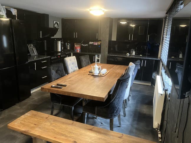 Large fully furnished room near AZ Main Photo