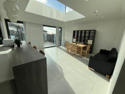 Furnished rooms| Greenford | Bills Included Main Photo