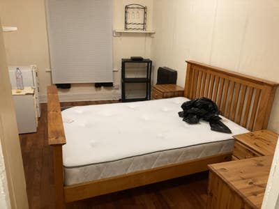 1 Large Double Room  Main Photo
