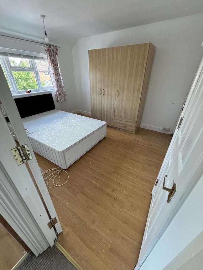 Double Room to Rent in Park Street Main Photo