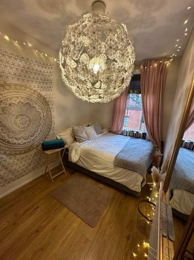 Cosy room in heart of the town  Main Photo