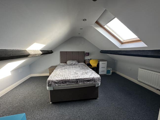 Double en-suite room  Main Photo