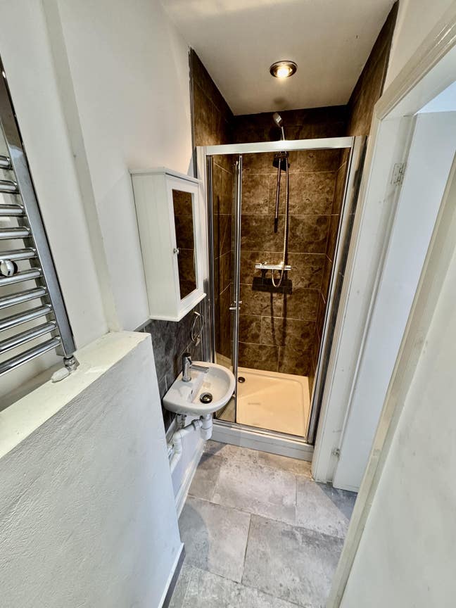 Stylish 4-Bedroom HMO in Joiners' Square, Hanley Main Photo