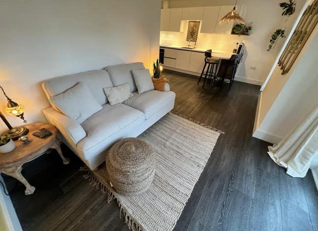 Beautiful 1 bed ground floor new build apartment  Main Photo