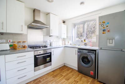 Double bedroom to rent in Chippenham.  Main Photo