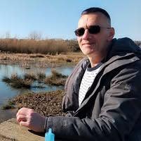 Professional Male seeks a double room Main Photo