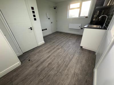 Studi Flat Available! Borehamwood! Main Photo